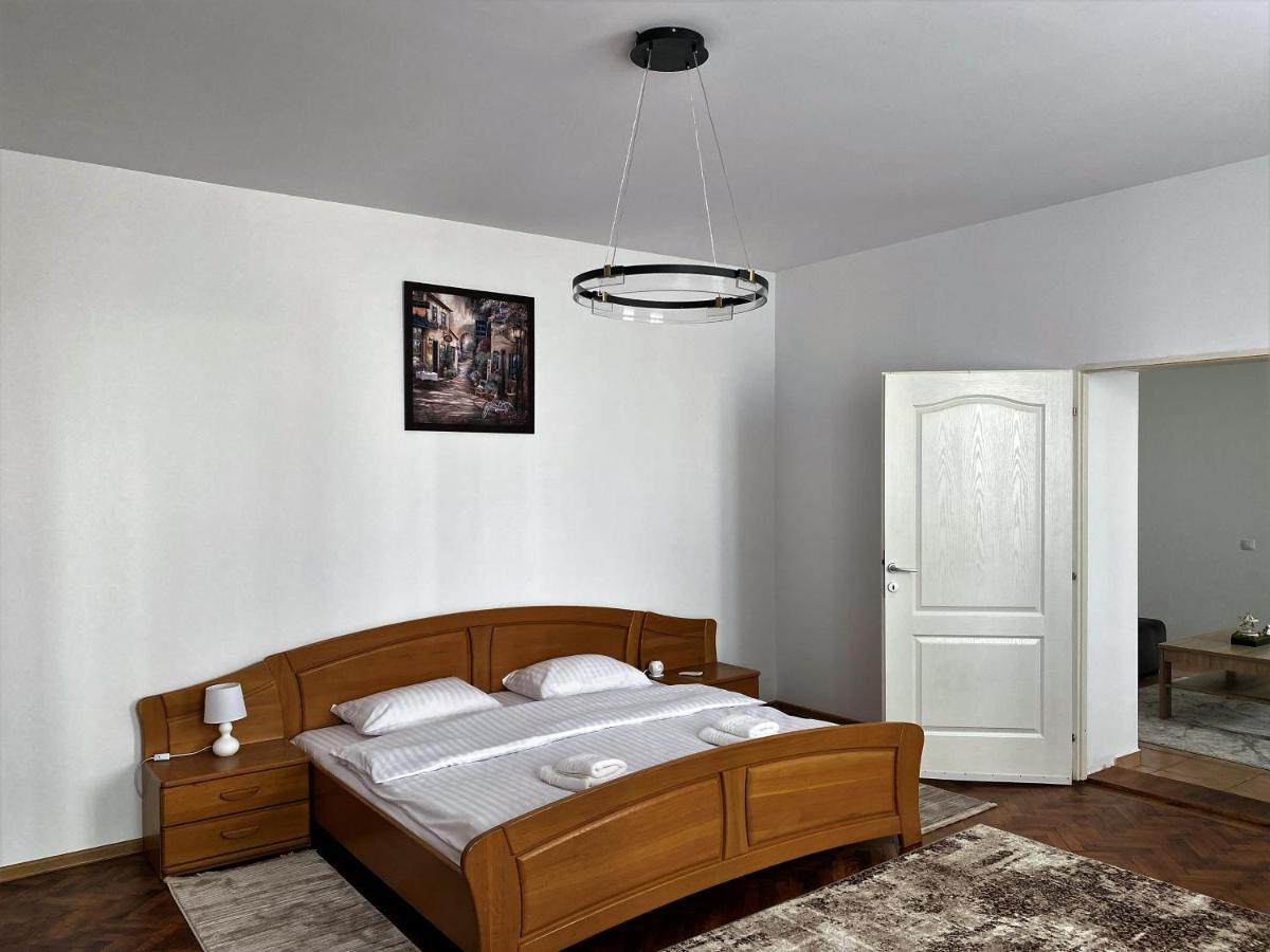 Ely'S Place Sibiu Luaran gambar