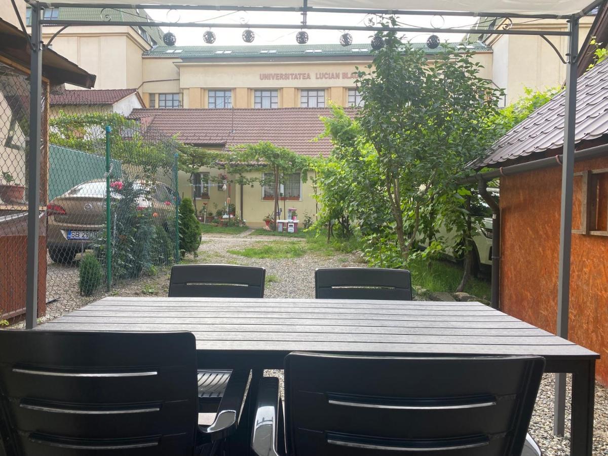 Ely'S Place Sibiu Luaran gambar